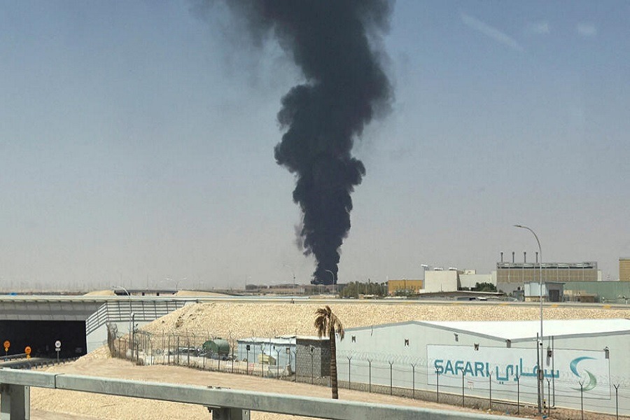مجلة أميركية: تأخيرات كبيرة في الرحلات الجوية في الخليج جرّاء الهجمات اليمنية