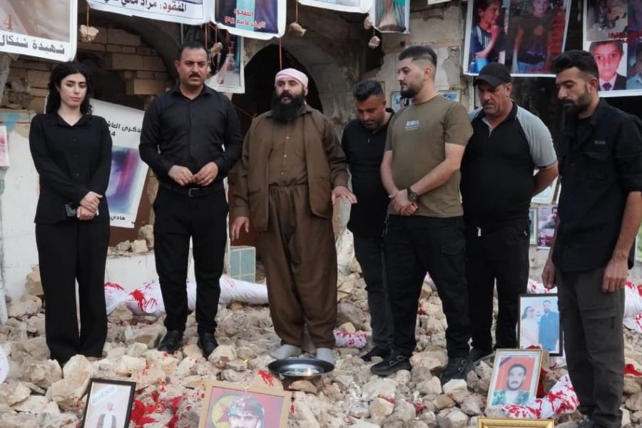 بالصور| المجتمع الإيزيدي في العراق يحيي ذكرى فاجعة سنجار