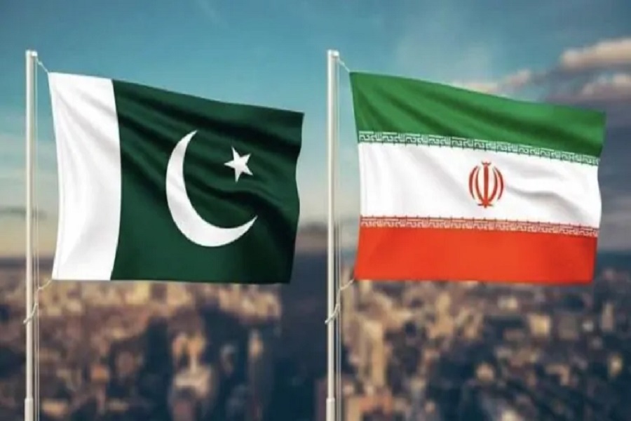 مجلس الشيوخ الباكستاني يوافق بالإجماع على قرار يدعم إيران بمواجهتها للعدوان الصهيوني