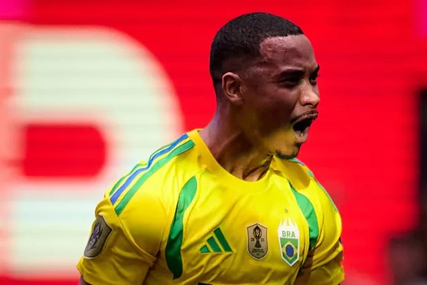 السعودية تودّع كأس الملوك بخسارة قاسية أمام البرازيل وتسدل الستار على المشاركة العربي