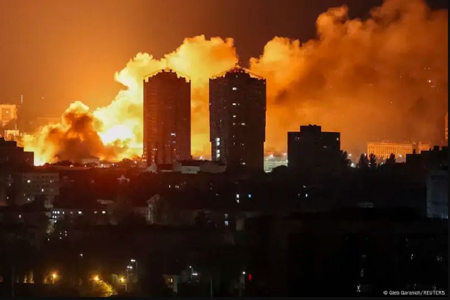 هجوم روسي واسع على أوكرانيا.. عشرات القتلى وأضرار في البنية التحتية والكهرباء