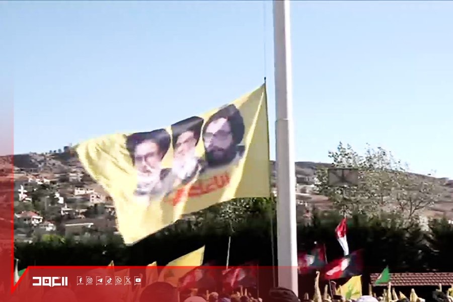 بالفيديو: رفع راية الشهداء الامناء في الباحة الخارجية لمقام السيد عباس الموسوي