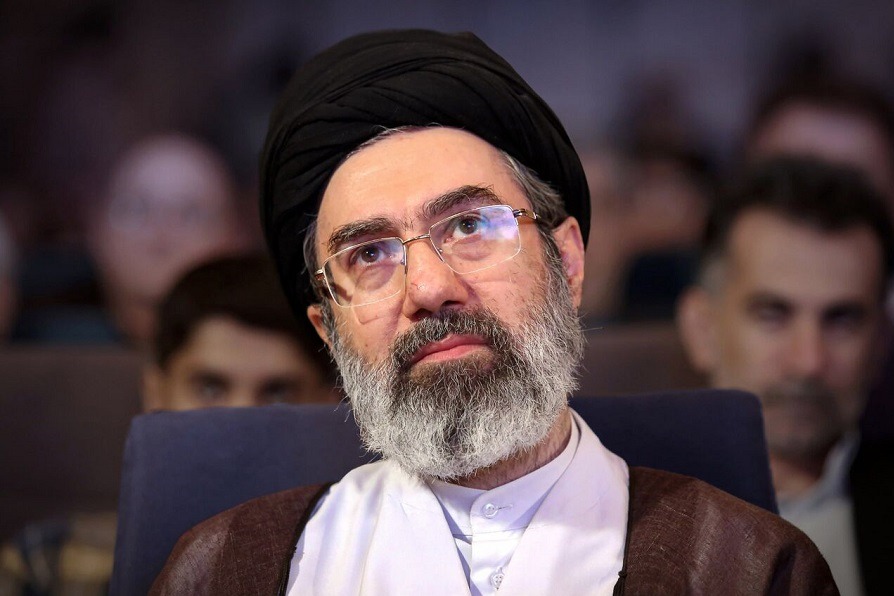 آية الله الخامنئي: الرياضيون الإيرانيون يعززون اقتدار إيران أمام أنظار جميع الشعوب 