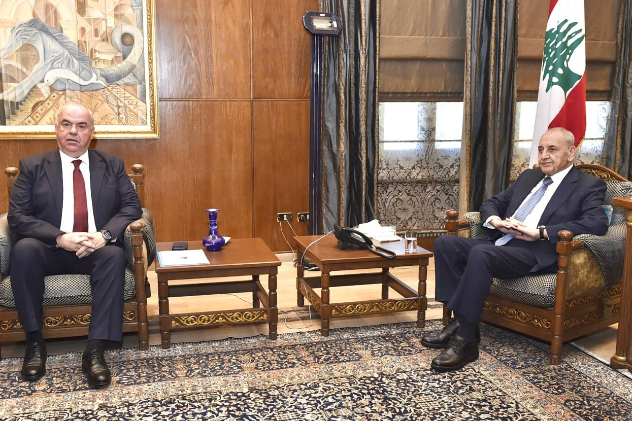 أضرار الاتصالات جراء العدوان والأوضاع المالية محور لقاءات الرئيس بري