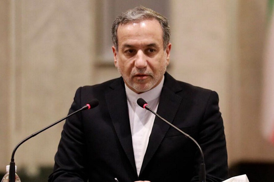  عراقتشي: الولايات المتحدة ستندم بشدة على إغراق الفرقاطة الإيرانية 