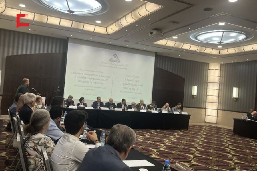 ندوة قانونية في المركز الاستشاري حول قرار الحكومة 