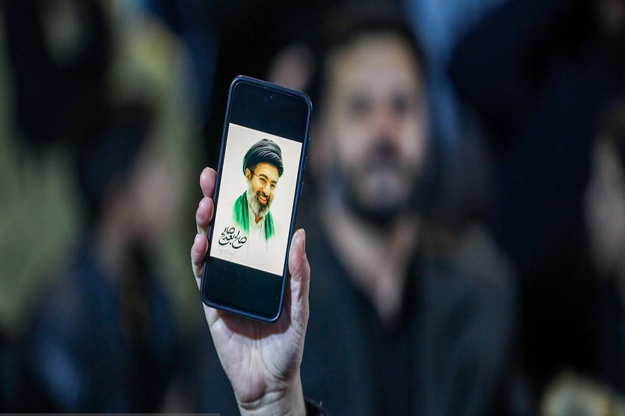 إيران تبايع الإمام السيد مجتبى خامنئي