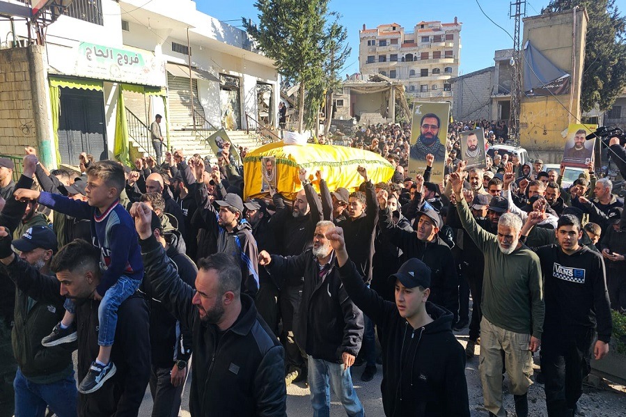 تشييع حاشد للشهيد المجاهد الشيخ أحمد قمر في سحمر