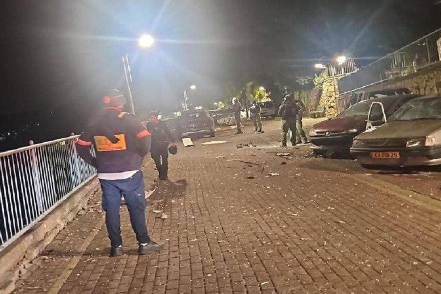 الموجة 47 من 