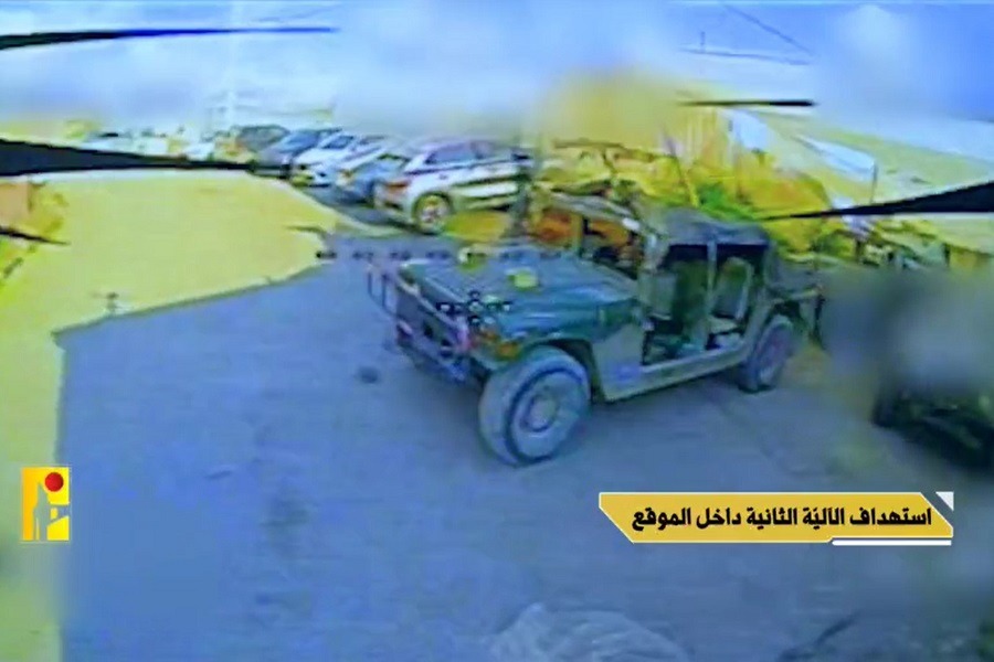 بالفيديو| المقاومة الإسلامية تستهدف آليتين للعدو عند موقع رأس الناقورة البحري