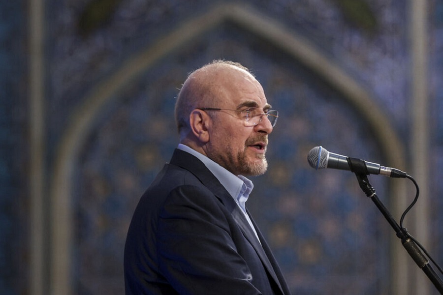 قاليباف: مقارعة الاستكبار العالمي حقيقة مستمرة.. البلد غير المستقل لا يملك شيئًا