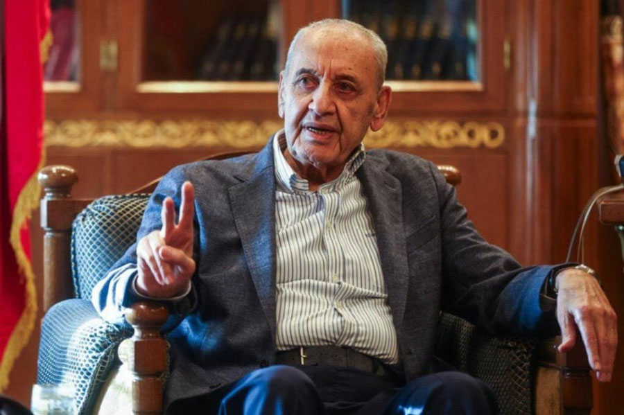 الرئيس برّي مستقبلًا بابائي: تحذير من هيمنة قوى الخارج على لبنان ودعم لسيادته 