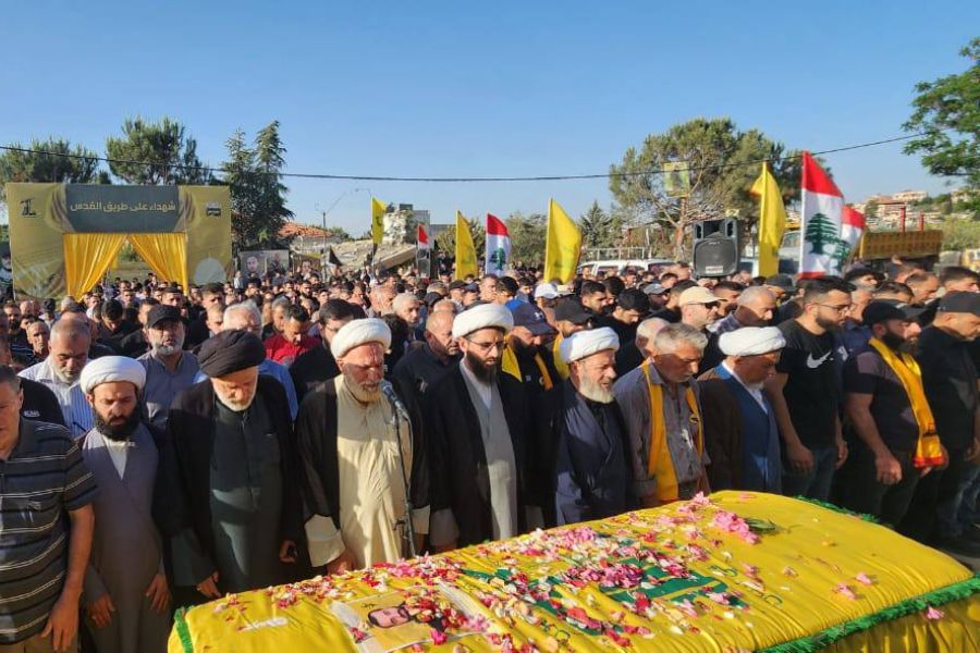 حزب الله وجماهير المقاومة يشيّعون الشّهيد محمد حيدر في عيترون