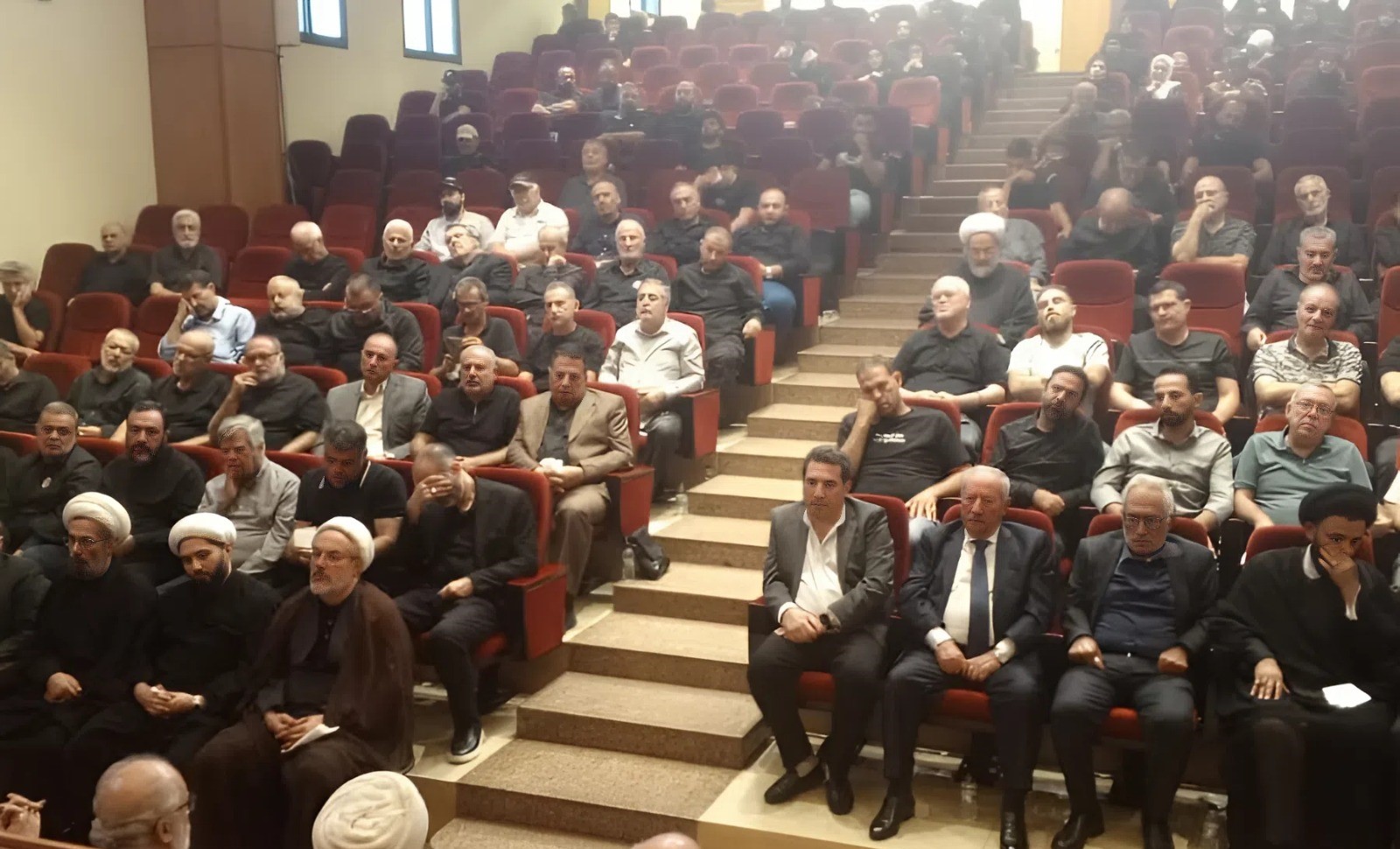 إحياء اليوم الخامس من محرم في مقر المجلس الإسلامي الشيعي الأعلى: دعوة لثقافة الاختلاف