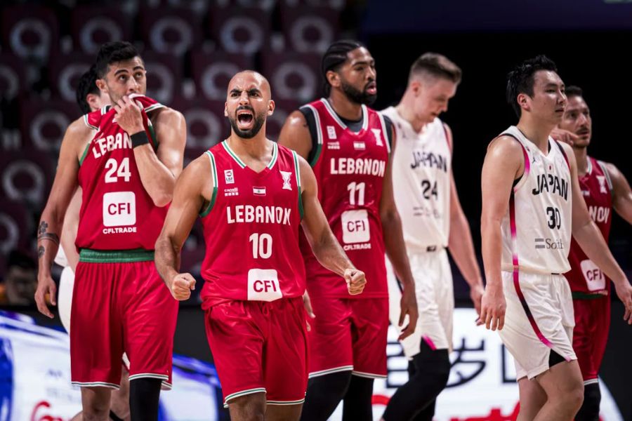 لبنان يتأهل إلى ربع النهائي في كأس آسيا للسلة بعد فوز ساحق على اليابان