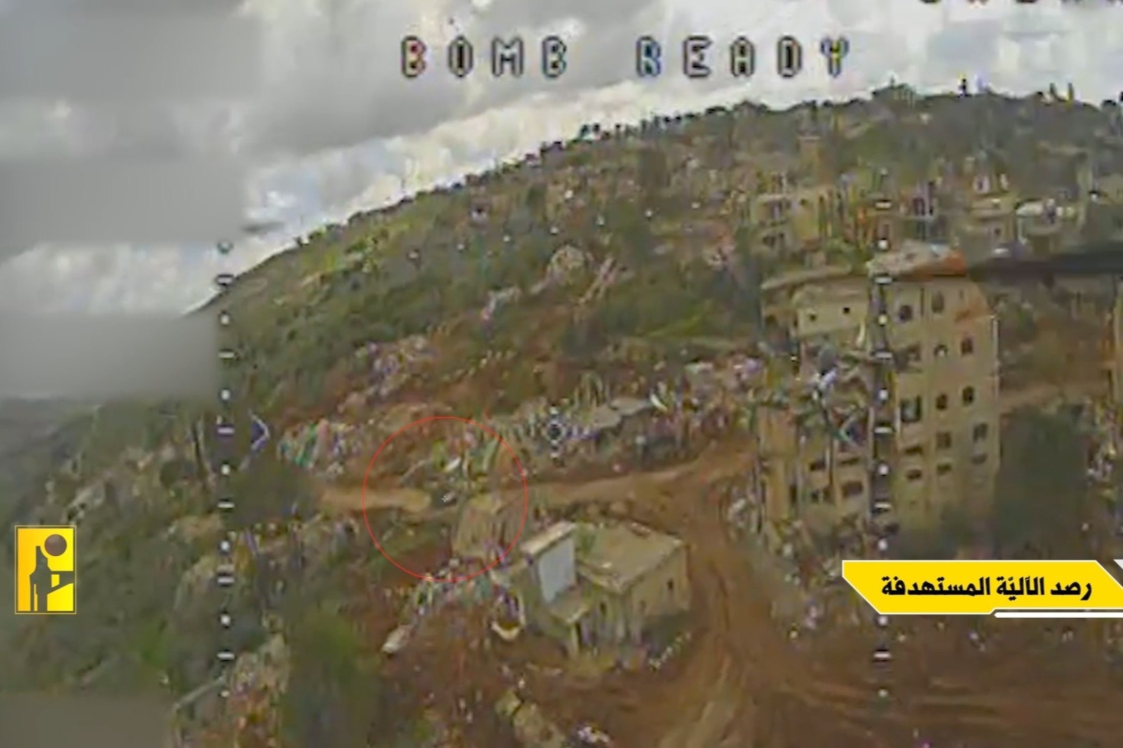 فيديو| استهداف آلية هامر 