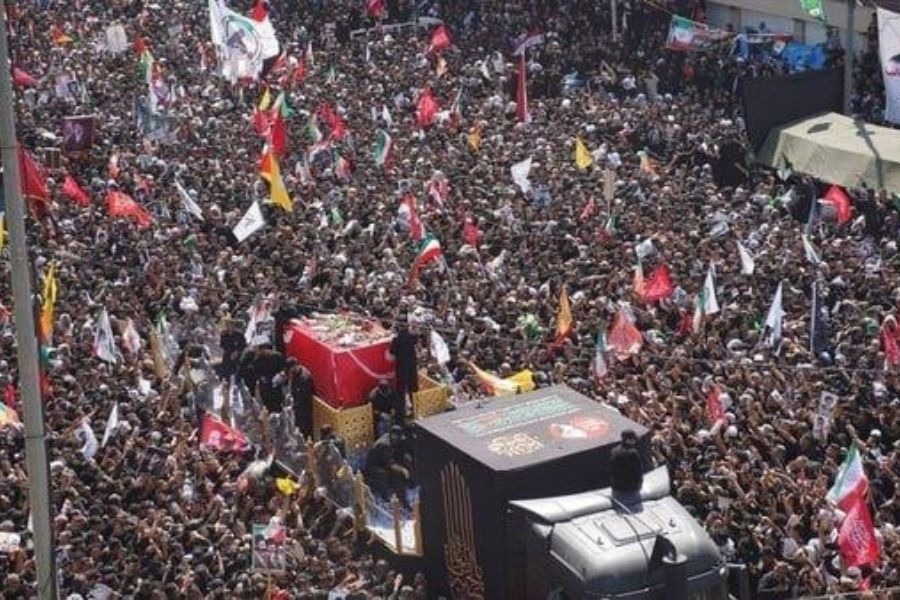 العراق يشهد حشودًا مليونية لتشييع الإمام الشهيد الخامنئي في كربلاء المقدّسة