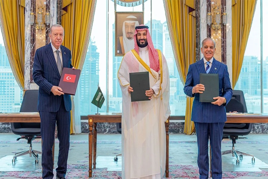 «اتفاقية مكة» الدفاعية: السعودية تهيّئ نفسها لخليج ما بعد الحرب