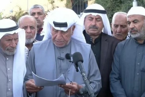 عشائر وقبائل غزة: مقتل أبو شباب نتيجة طبيعية لمن اختار أن ينحاز إلى الاحتلال