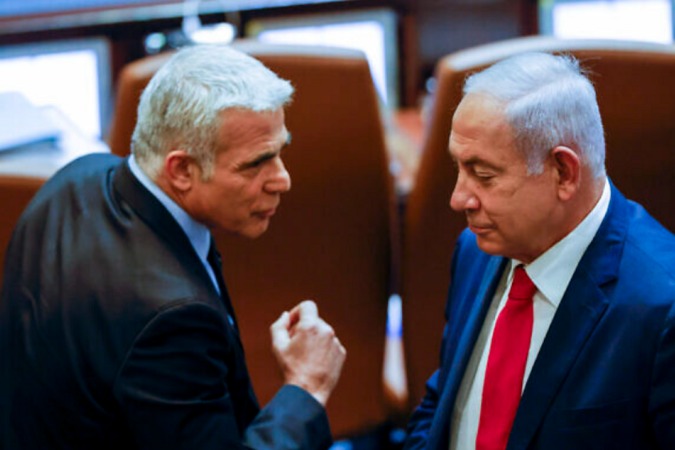 لابيد يتهم نتنياهو بإلحاق العار بـ