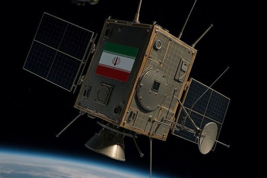 إيران تطلق 3 أقمار صناعية للاستشعار من بُعد قريبًا