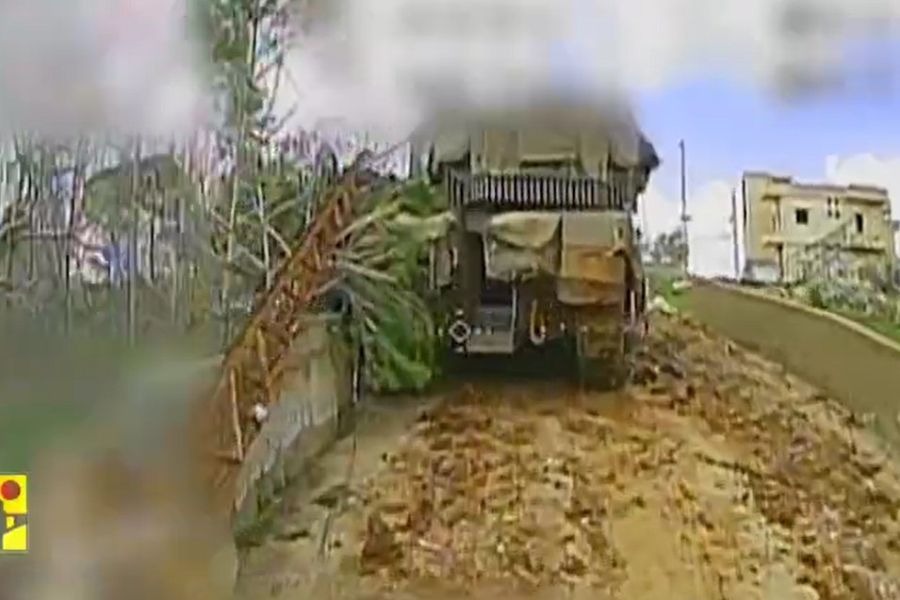 مشاهد من عملية استهداف المقاومة الإسلامية دبّابة ميركافا وآلية نميرا في رشاف