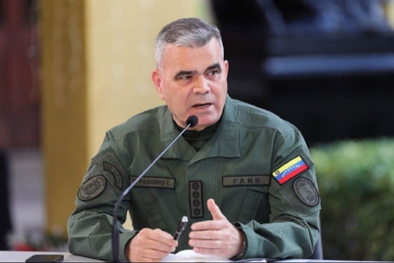 فنزويلا تُعلن التعبئة العامة ردًا على الهجمات الأميركية