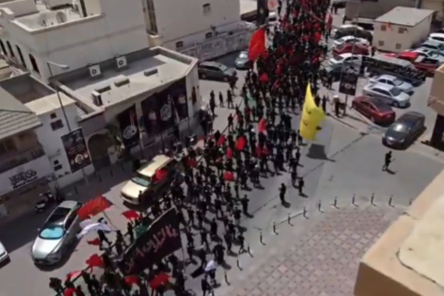 إحياء عاشورائي حافل في البحرين.. والنظام يشنّ حملة استدعاءات واعتقالات