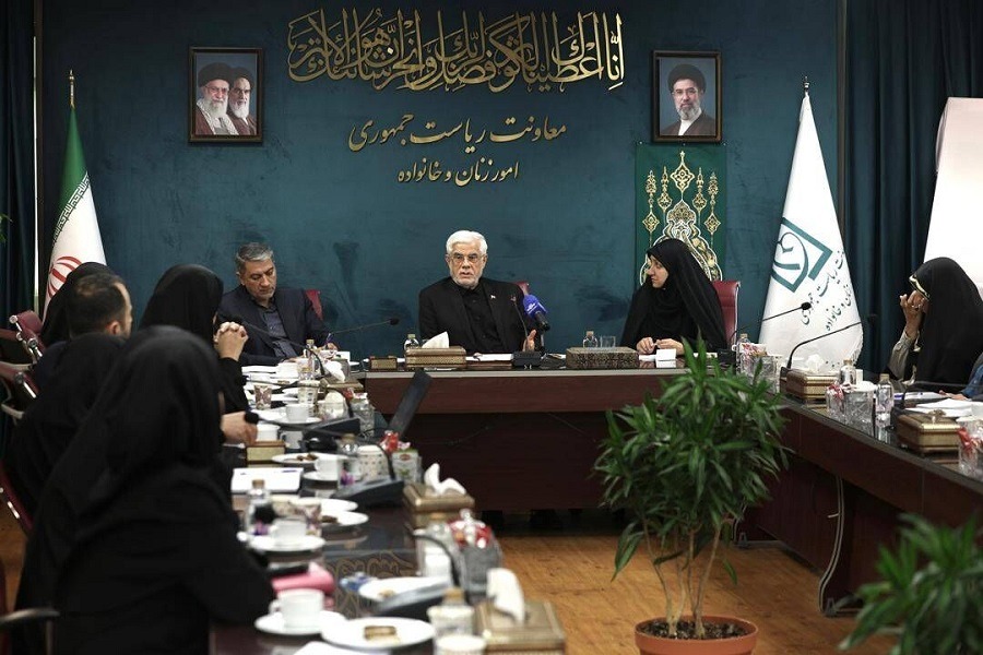 نائب الرئيس الإيراني: إدارة مضيق هرمز ستبقى بيد إيران دائمًا