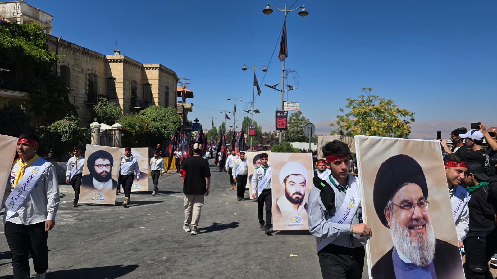 الشيخ يزبك في مسيرة بعلبك المركزية: لا يتوهّمنَ أحدٌ هزيمة المقاومة