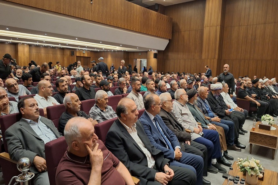 حزب الله وعائلة الشهيد أحمد حنجول يتقبلان التعازي والتبريكات في مجمع أهل البيت (ع)