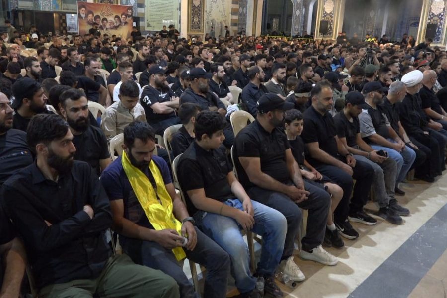 حضور حاشد في إحياء الليلة السابعة من شهر المحرم في مقام السيدة خولة