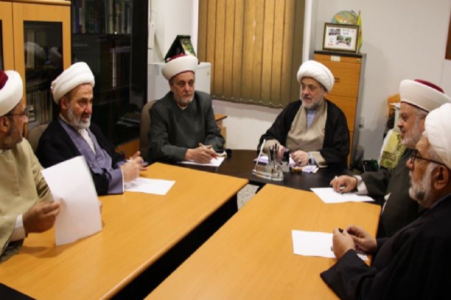 تجمع العلماء المسلمين: الحكومة راضخة للإملاءات الأميركية ولم تنفذ أيًا من وعودها