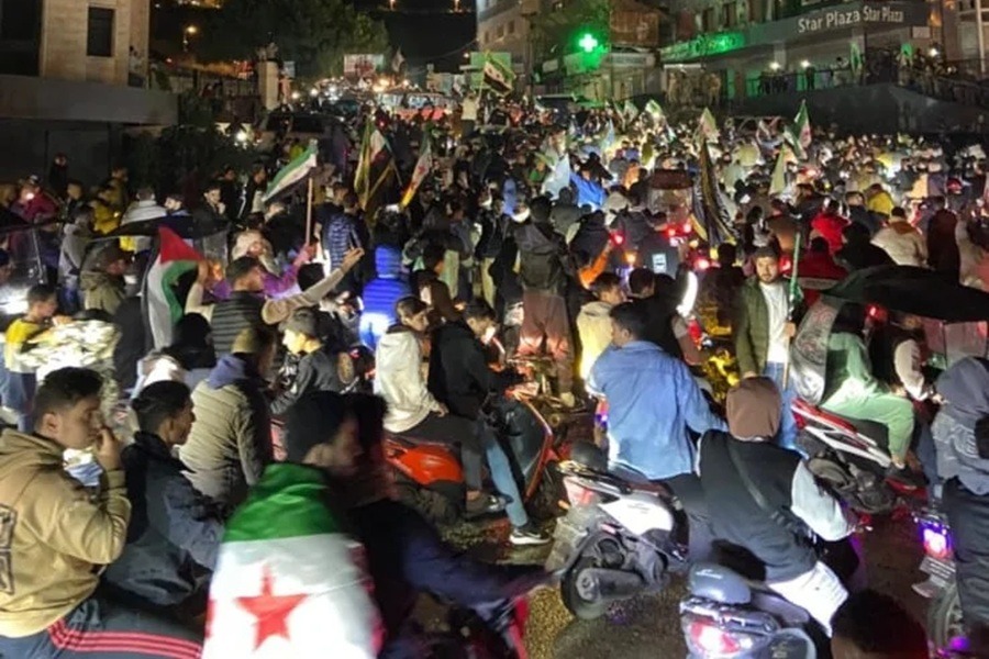 من يحرك الفتنة في لبنان؟