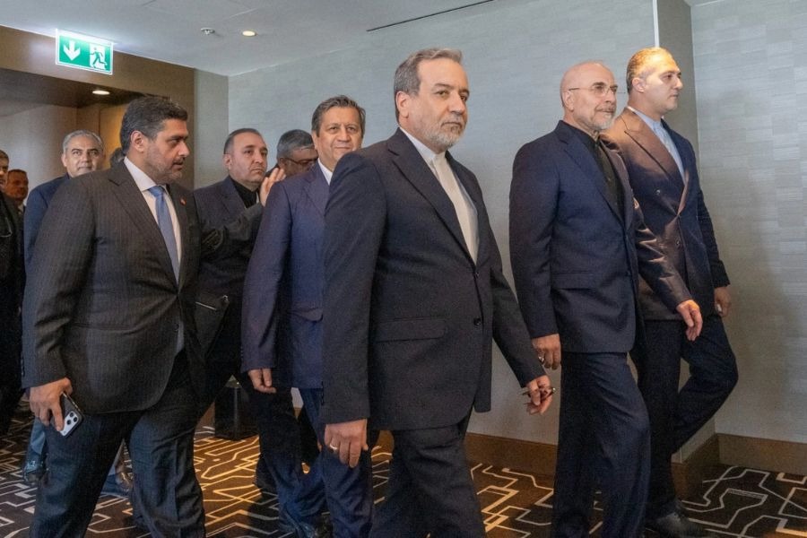 الوفد الإيراني يغادر مقر المفاوضات احتجاجًا على تهديدات ترامب