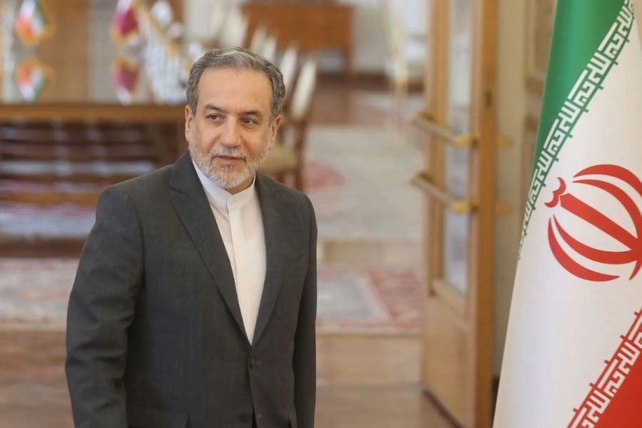 عراقجي في مقال له: على واشنطن تغيير نهج تعاملها مع إيران