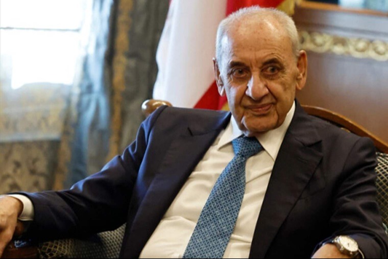 الرئيس بري يهنئ الحلبوسي بانتخابه رئيسًا لمجلس النواب العراقي