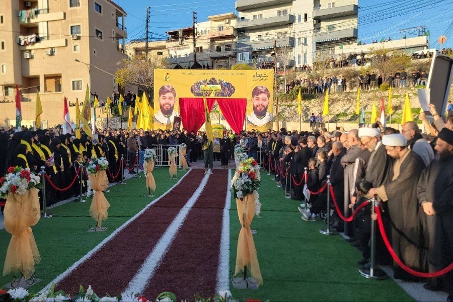 تشييع الشهيد المجاهد علي عماد دهيني في بلدة طورا