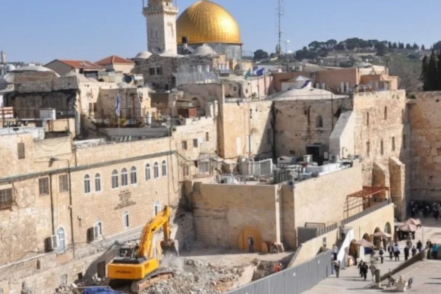 العدو يوسّع مساحة القدس إلى ما وراء حدود عام 1967