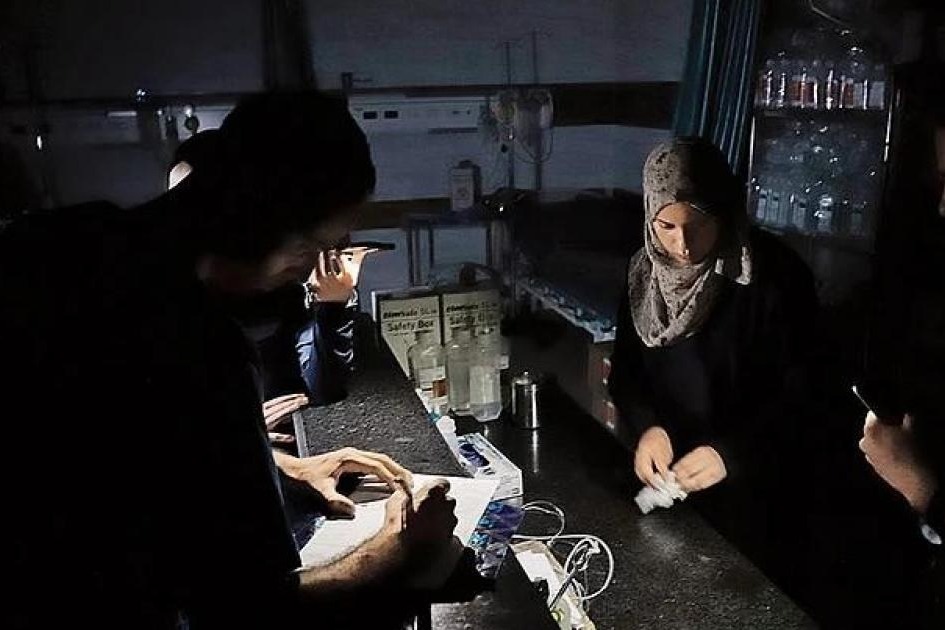 الصحة الفلسطينية: نفاذ زيوت التشغيل يهدد بتوقف مولدات مستشفيات غزة نهائيًا