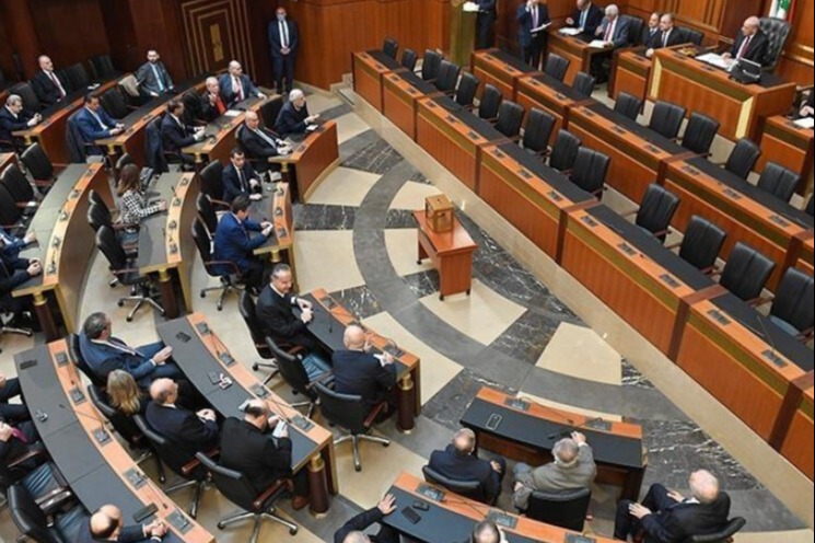 هل يقول الداخل 