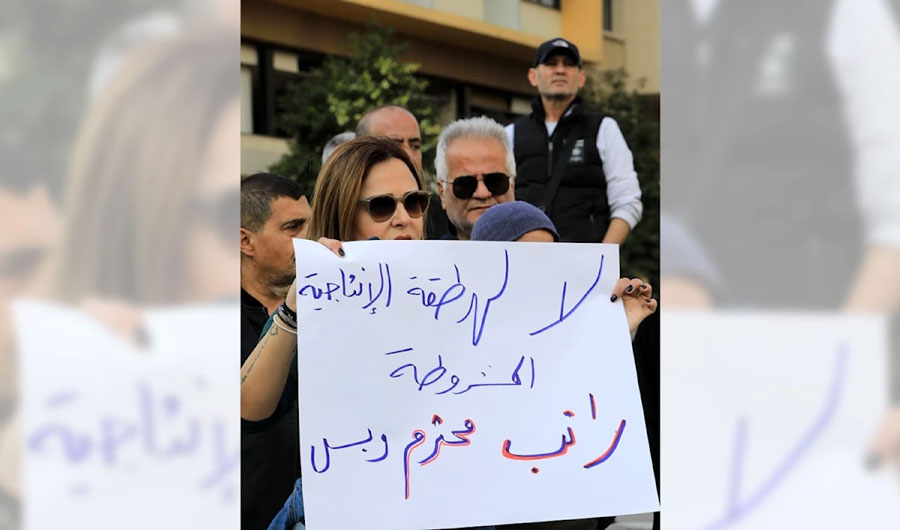 لا زيادات للعاملين في القطاع العام: السلطة تكافئ رجالها بـ7 ملايين دولار إضافية