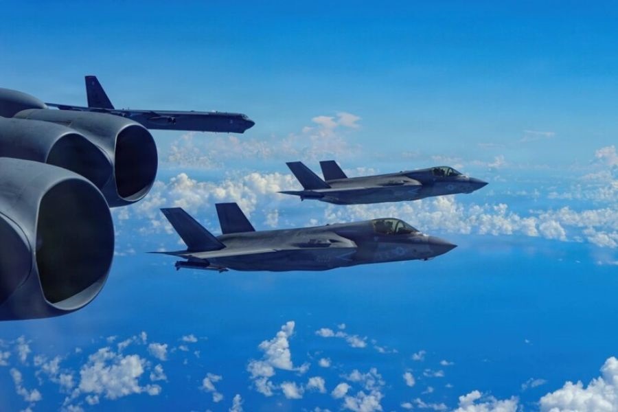 الإكوادور تسمح للولايات المتحدة باستخدام قاعدة جوية وسط التحشيد الأميركي ضد فنزويلا 