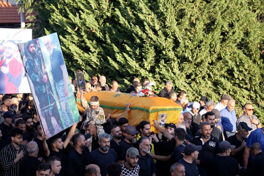 حزب الله وأهالي زوطر الغربية شيّعوا الشهيد المجاهد رضى محمد عطوي