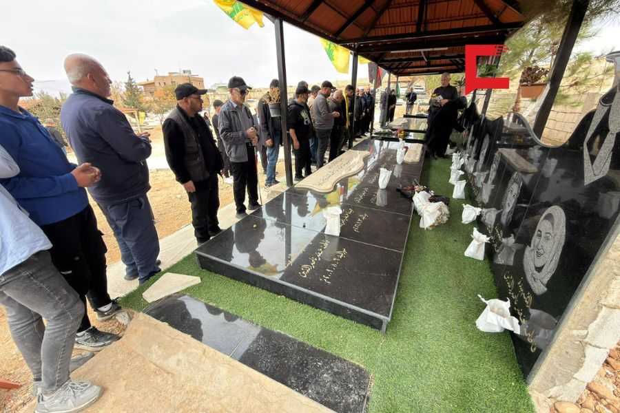 حزب الله يحيي يوم الشهيد بجولة على أضرحة الشهداء في قرى البقاع