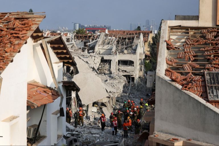 بسبب الحرب على إيران.. خسائر فادحة للاقتصاد 