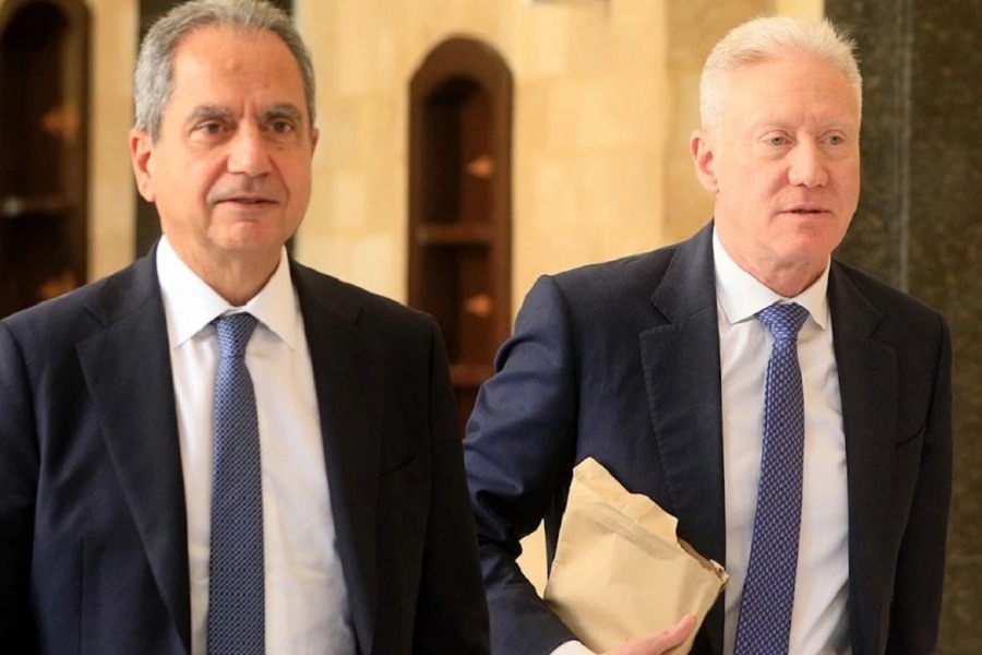 معراب تهرب من فشل وزيرها إلى الاعتكاف... لا الاستقالة!