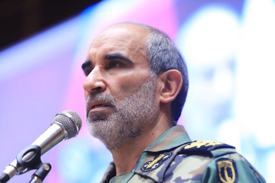 قائد القوات البرية الإيرانية: جنودنا يرصدون جميع تحركات العدو وتهديداته