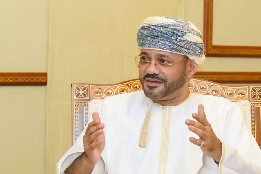 وزير خارجية عمان يكشف عن 