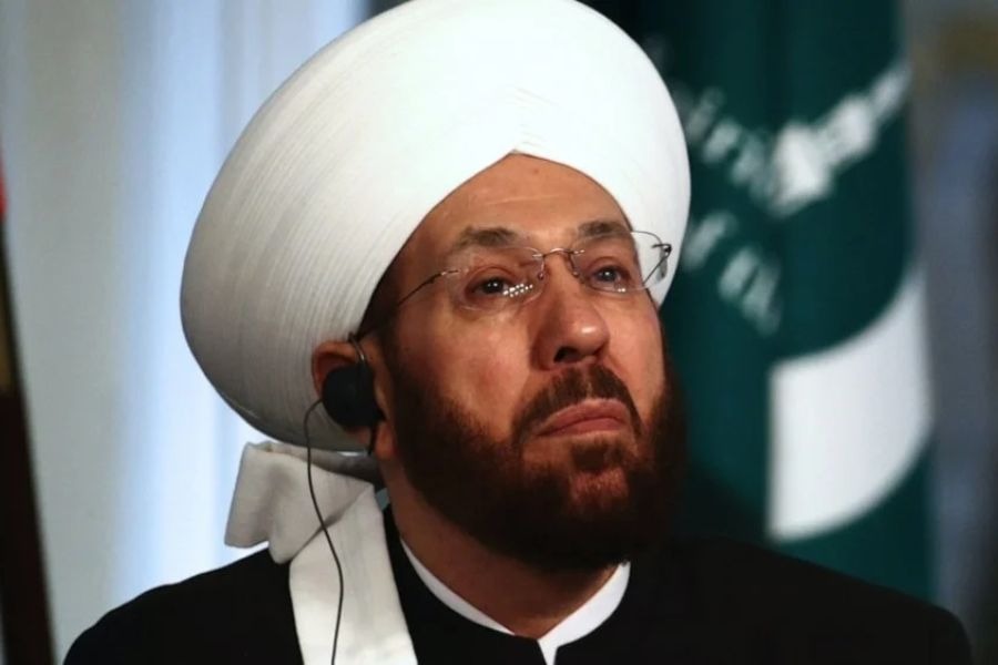 الحكم بالسجن المؤبّد على مفتي سورية السابق الشيخ أحمد حسون